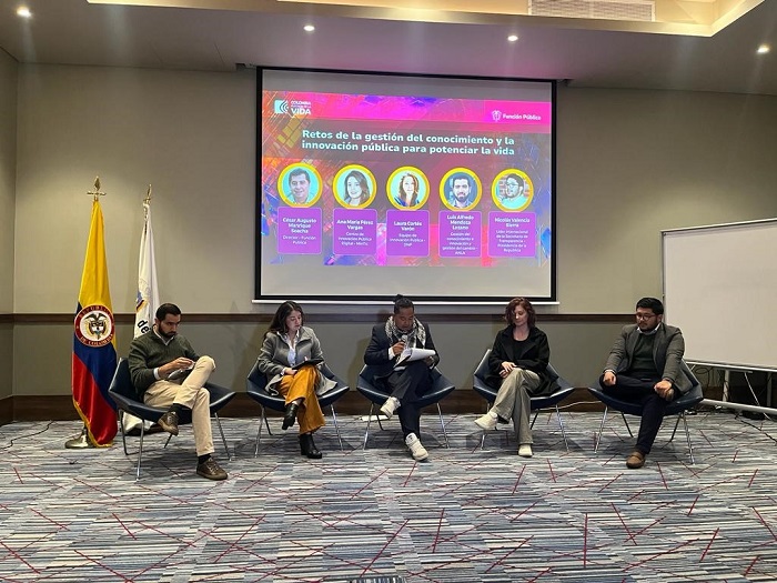 En este panel se evidenciaron adelantos innovadores para tomar decisiones en la restitución de tierras, combatir la corrupción, aprovechar la información pública abierta y generar procesos de cocreación