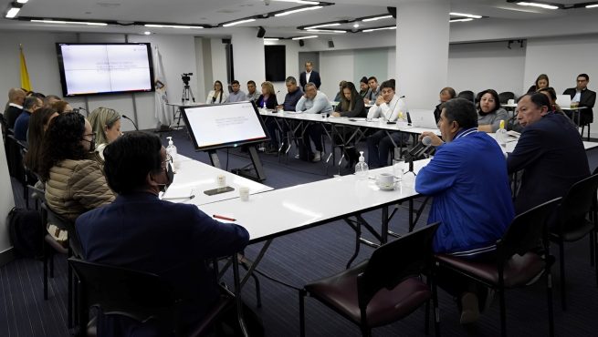 La formalización laboral del sector público está avanzando 