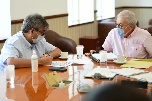 Foto del director de Función Pública, Fernando Grillo y el alcalde de Cúcuta, Jairo Yáñez
