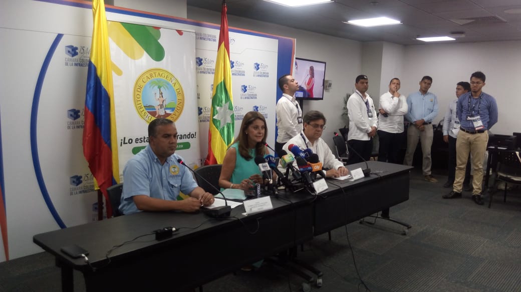 Firma del convenio entre Función Pública y la Alcaldía de Cartagena