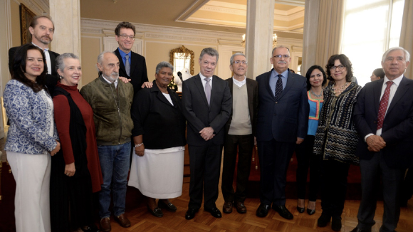 Tomaron posesión los miembros de la Comisión de la Verdad